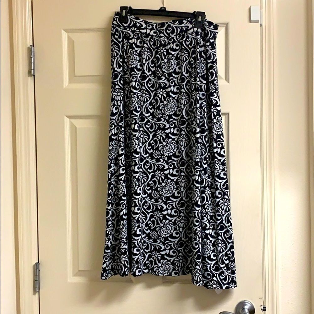 Print Skirt in black and white by Kim Rogers, XL